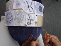 Ihre Arbeit mit ueberlieferten Muster