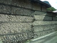 Wirtschaftsgebaeude des Rila Klosters 25 Km vorher