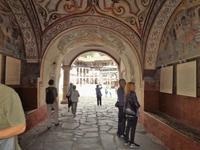 Eingang ins Rila Kloster