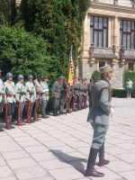 2025_BG-RU_ Sinaia_Schloss_Peles_mil. Ehrenbezeugung