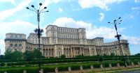 Stadtrundfahrt in Bukarest. Palast des Volkes. Rundreise Rumänien und Bulgarien.  &ndash; &copy; Martina Wegener (Eberhardt TRAVEL)