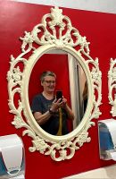 Die erste öffentliche Toilette in Rumänien an einer Tankstelle ist gleich ein Foto wert! Rundreise Rumänien und Bulgarien.  &ndash; &copy; Martina Wegener (Eberhardt TRAVEL)