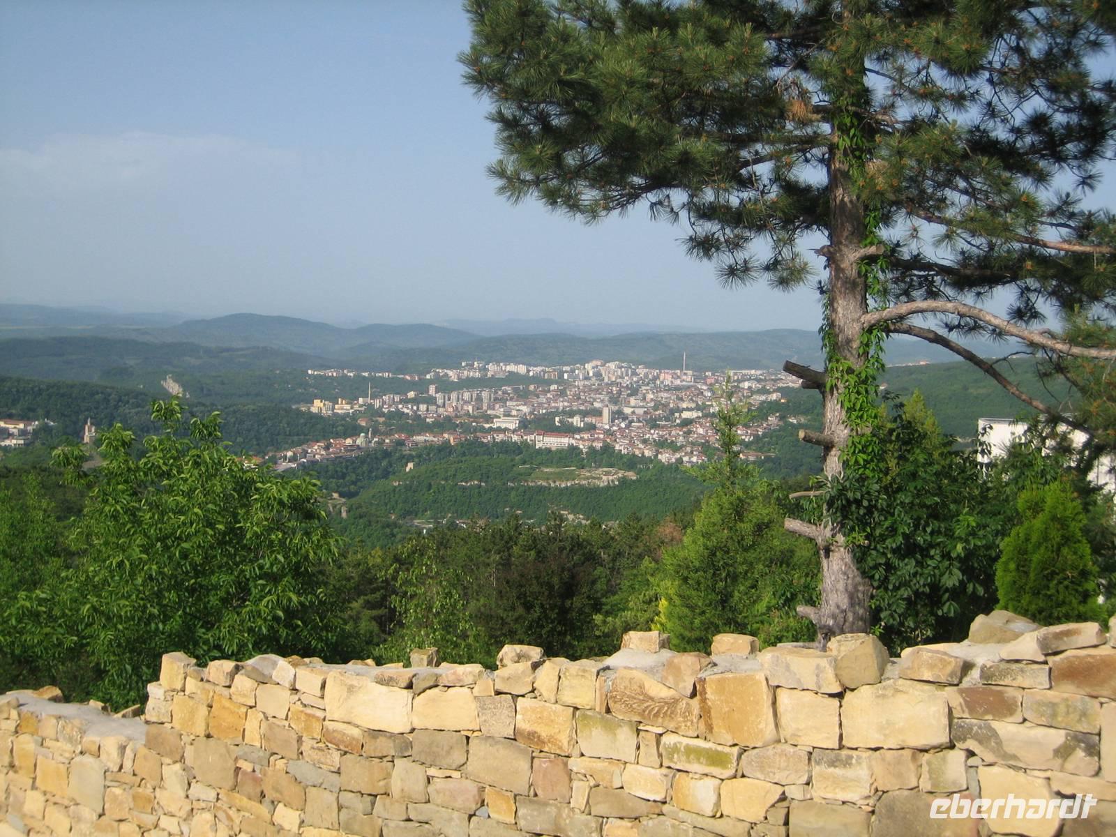 Blick von Arbanassi nach Veliko Tarnovo