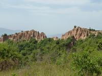 Blick auf die Sandpyramiden von Melnik