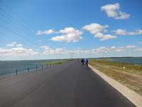 Ostseedamm von Insel Muhu zur Insel Saaremaa