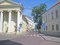 Blick zum Kempinski-Hotel 