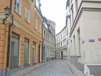 ... über das Kopfsteinpflaster ... 