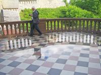 auf der Terrasse gegenüber der Ordensburg 