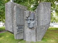 Denkmal von August Jahbson