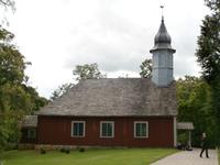 Sigulda-Kirche Nähe Grabstätte 