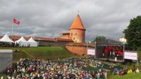 Sängerfest in der Festungsanlage von Kaunas 