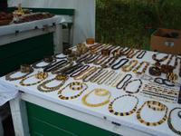 Nidden: Bernsteinschmuck