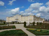 Lettland_Kurland_Rundale_Garten (1)