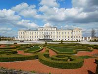 Lettland_Kurland_Rundale_Garten