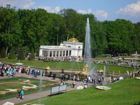 Peterhof: große Kaskade