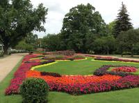 sehr gepflegte Parkanlagen