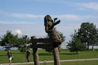 Wegweiser zum Hexenberg in Joudkrante (Schwarzort)