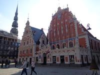 Schwarzhäupterhaus u. St. Petri in Riga