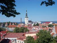 DSCN1064 Tallinn mit Hafen