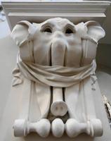 Litauen - Vilnius - Peter-und-Paul-Kirche Elefantenmotiv