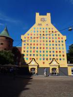 Lettland - Riga - Wappenwand an der ehemaligen Schwedischen Kaserne