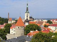 Estland - Tallinn - Panorama mit Olaikirche