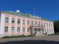 Rundreise Baltikum - Katharinenpark, Estnische Botschaft