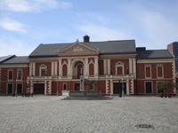 Der Simon Dass Brunnen mit Ännchen von Tharau vor dem Theater in Memel