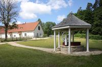 Auf dem Gutshof Palmse