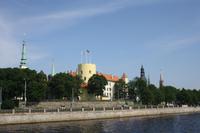 Schiffsfahrt auf der Daugava