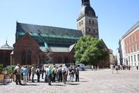 Auf dem Domplatz in Riga