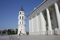 Glockenturm und Kathedrale in Vilnius