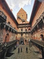 Im Innenhof der Burg Trakai