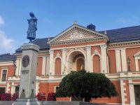 Ännchen von Tharau vor dem Theater von Klaipeda