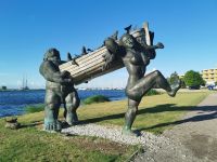 Skulpturen in Kuressaare