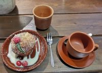 Die Mühle ist bekannt für ihre Kuchenspezialitäten