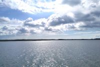 Wir überqueren den Damm von Saaremaa nach Muhu 