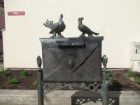 Klaipeda - der Briefkasten - hier bringt die Post noch eine Brieftaube... 