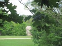 Skulpturun in den Reservat Turaida