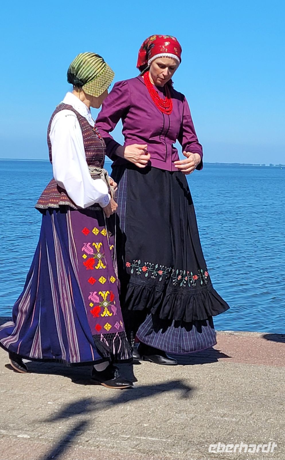 “Glad Midsommar!“