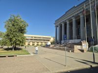 Tag 2 - Vilinius - Bibliothek und altes Parlamentsgebäude