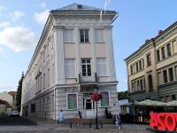 Tartu Schiefes Haus am Rathausplatz
