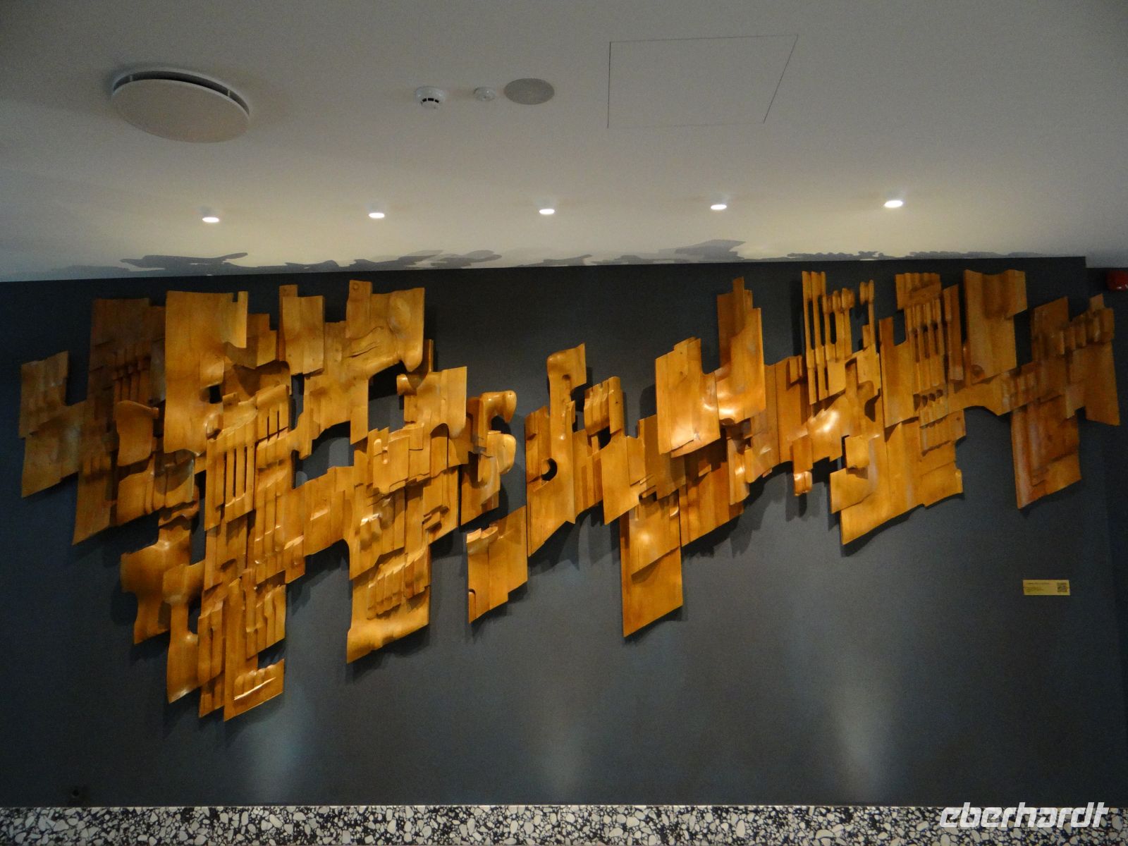 Vilnius, Hotel Neringa, „Sound of Dunes“, der Klang der Dünen von Laimutis Loceris im Hotelfoyer