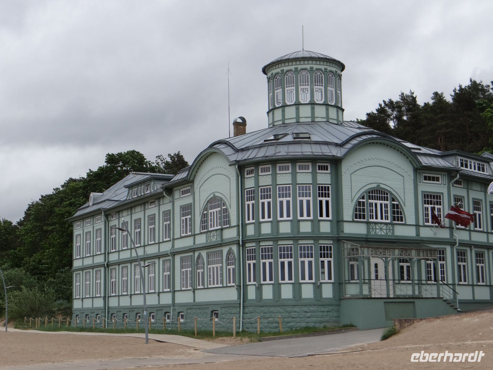 Jurmela, Hotel am Strand
