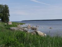 Käsmu hat einen steinreichen Strand.