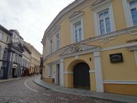 ... und zur Universität