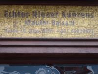 ... mit historischer Bar 