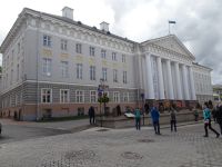Tartu, Hauptgebäude der Universität...