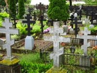 ... typischer Friedhof...