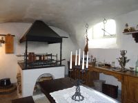 ... Schlossküche im Keller...